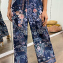 JasminePants-NavyFloral.Kym8_4